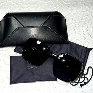 Dior Sunglasses - Black - with case